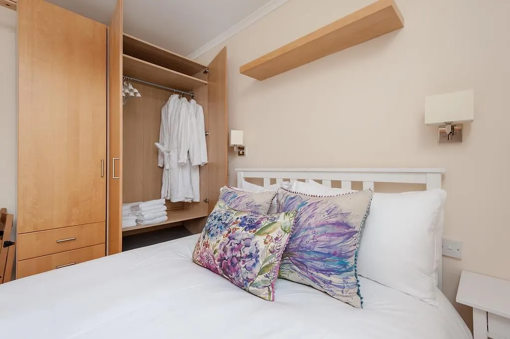 Canongate Apartment Edinburgh