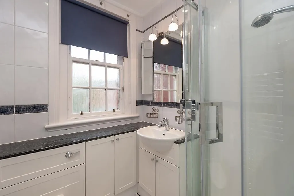 Canongate Apartment Edinburgh United Kingdom