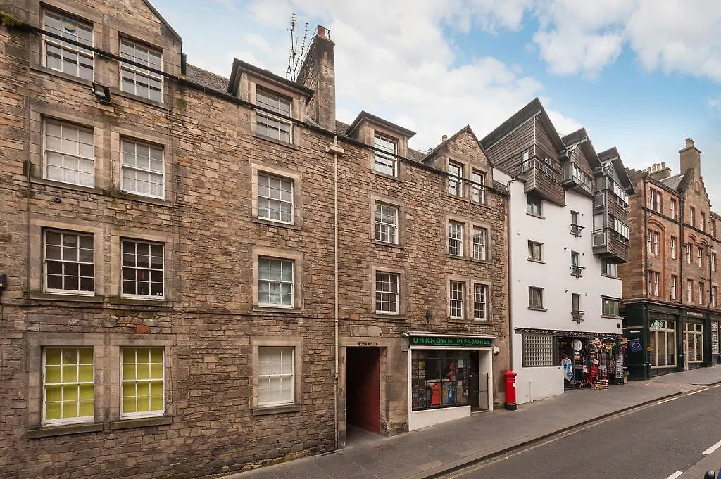 Canongate Apartment Edinburgh United Kingdom